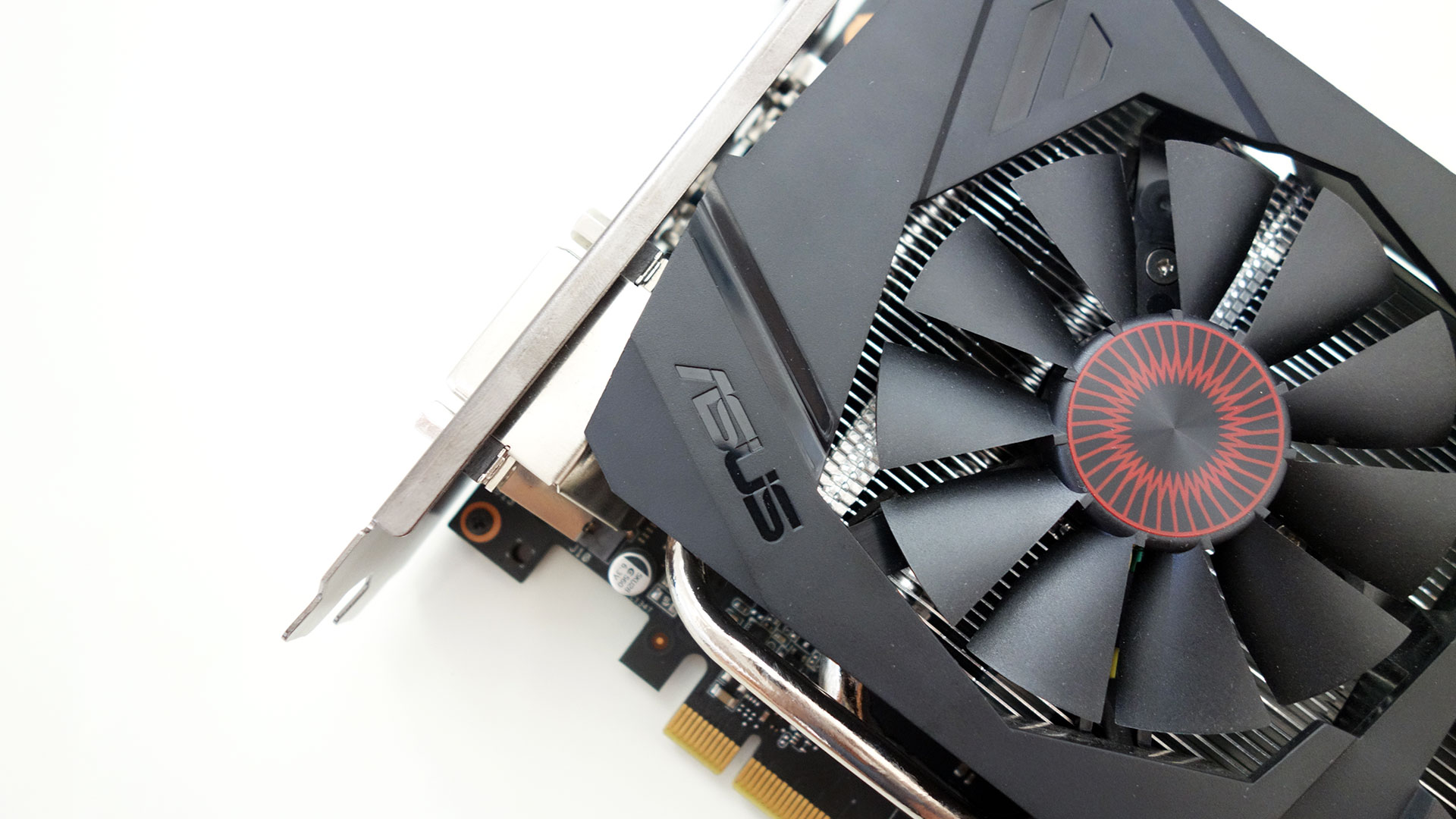 asus-gtx960-strix-review-06