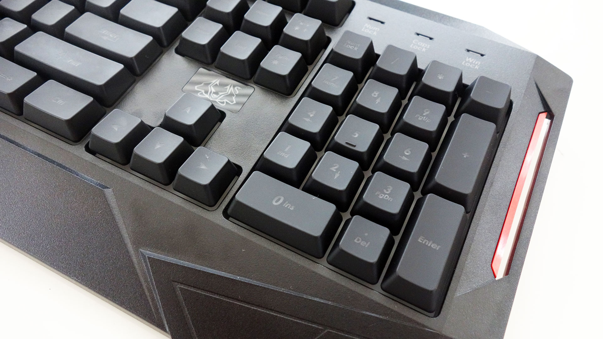 asus-cerberus-gaming-mousekeyboard-review-06