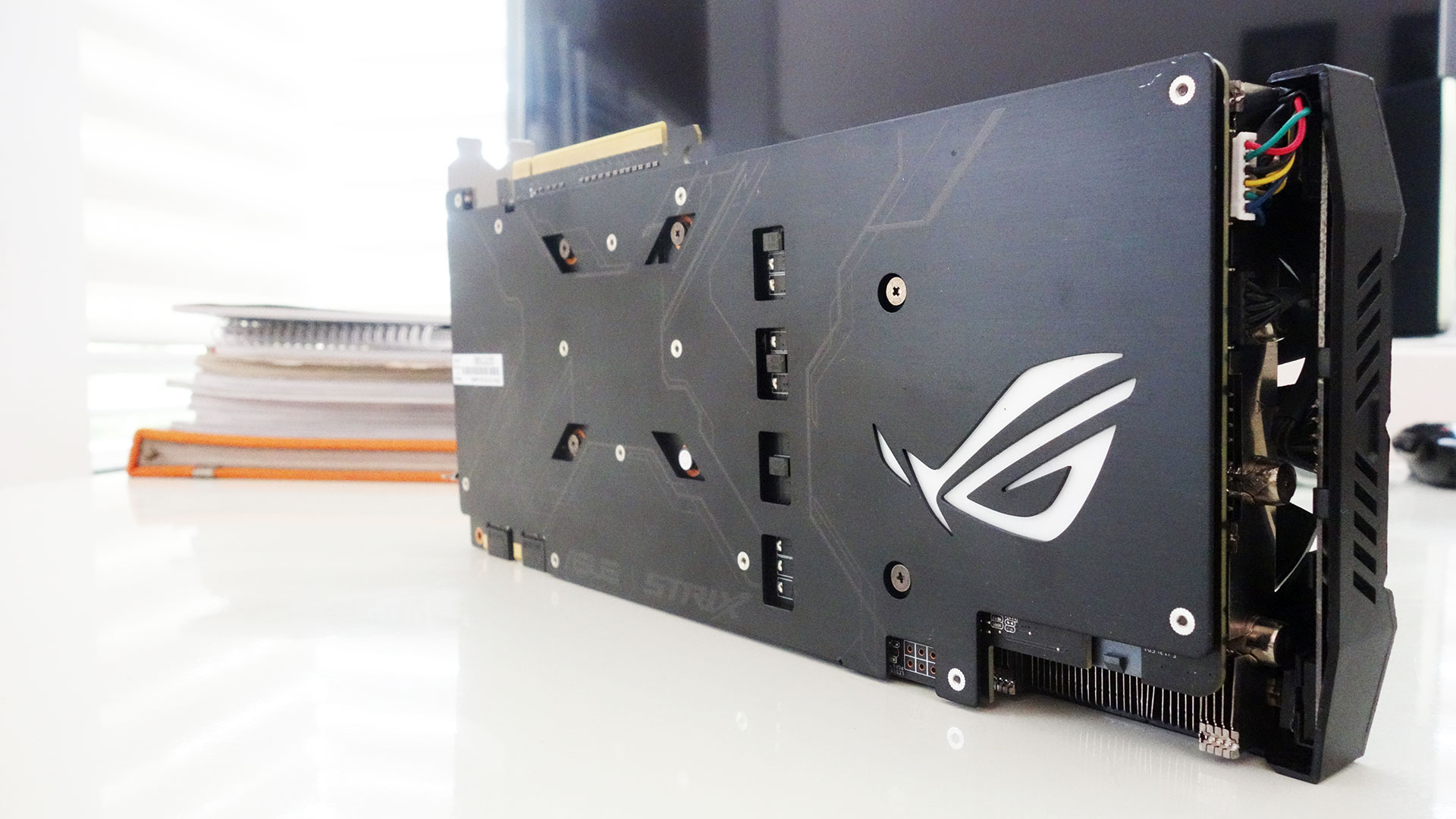 asus-gtx1070-strix-review-04