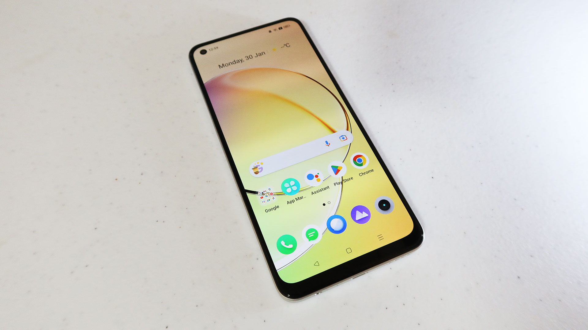 realme 10 review